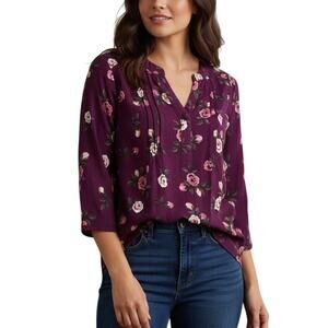 Fun2Fun 3/4 Sleeve Split Neck Purple Floral Rayon Top NWOT Size Small